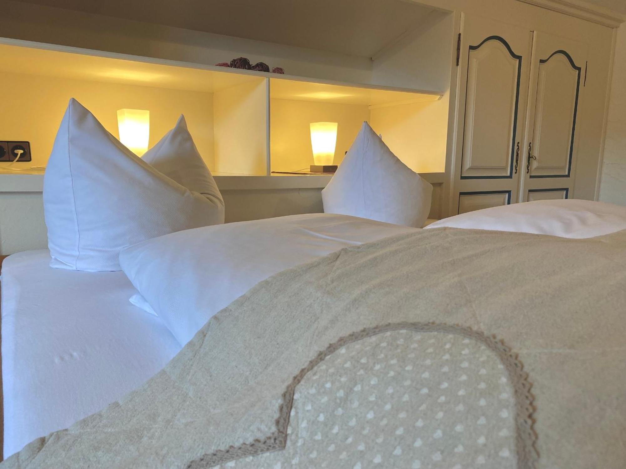 Das Maximilian - Feines Landhotel Am 施利尔塞 客房 照片